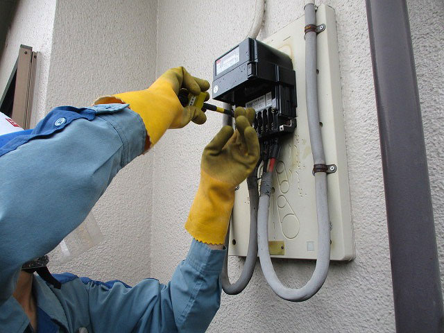 引込線工事の様子